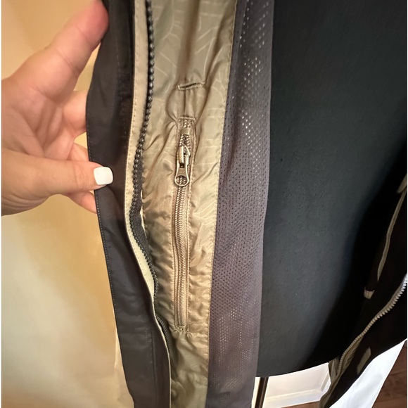 Columbia jacket with removable liner size large - Picture 2 of 3